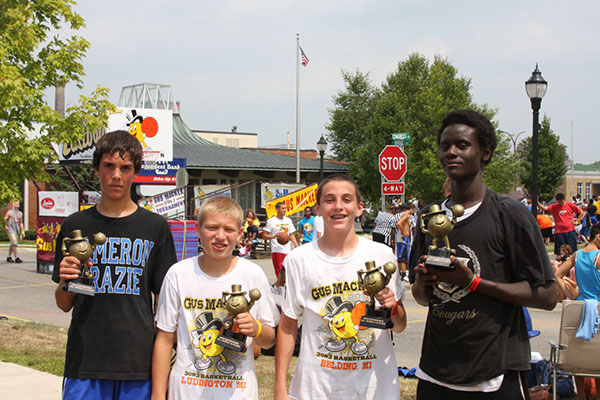 Gallery 4 - Gus Macker 3 on 3 Basketball Tournament